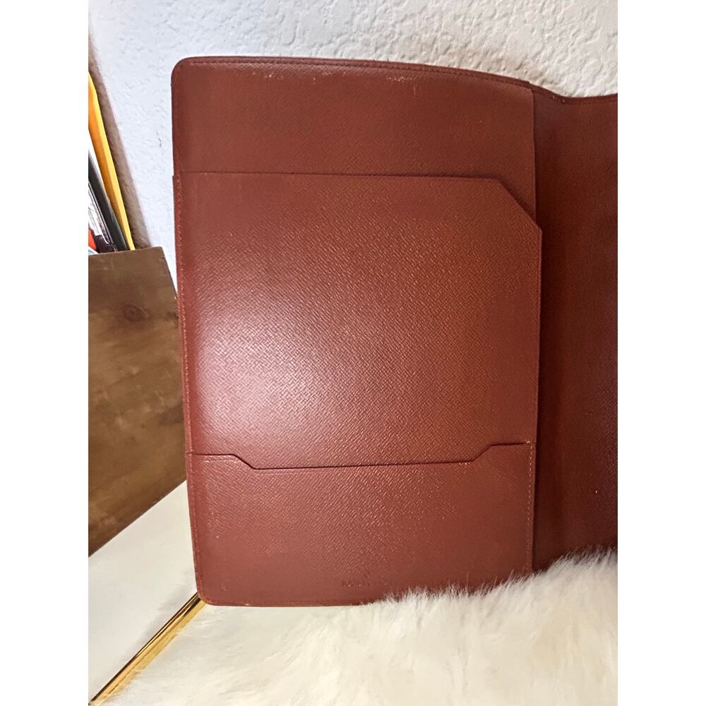 Authentic 70s Vintage Louis Vuitton Monogram A5 Desk Agenda Cover (predate code) - Picture 5 of 15